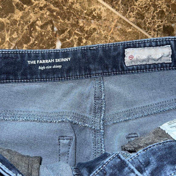 AG Contour 360 jeans - Picture 4 of 9